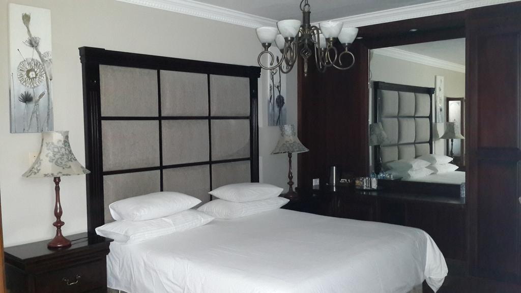 Eagle Rock Executive Guest House Kempton Park Bilik gambar