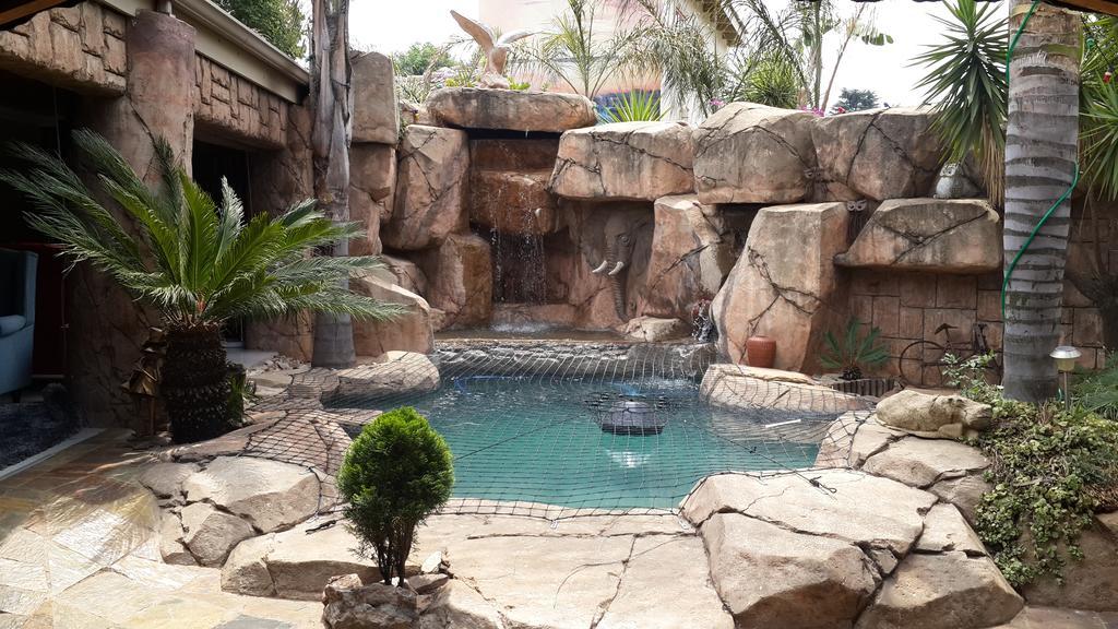 Eagle Rock Executive Guest House Kempton Park Luaran gambar