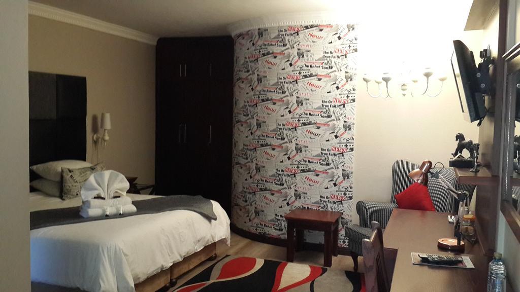 Eagle Rock Executive Guest House Kempton Park Bilik gambar