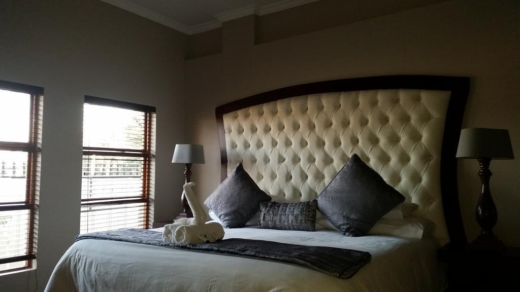 Eagle Rock Executive Guest House Kempton Park Luaran gambar